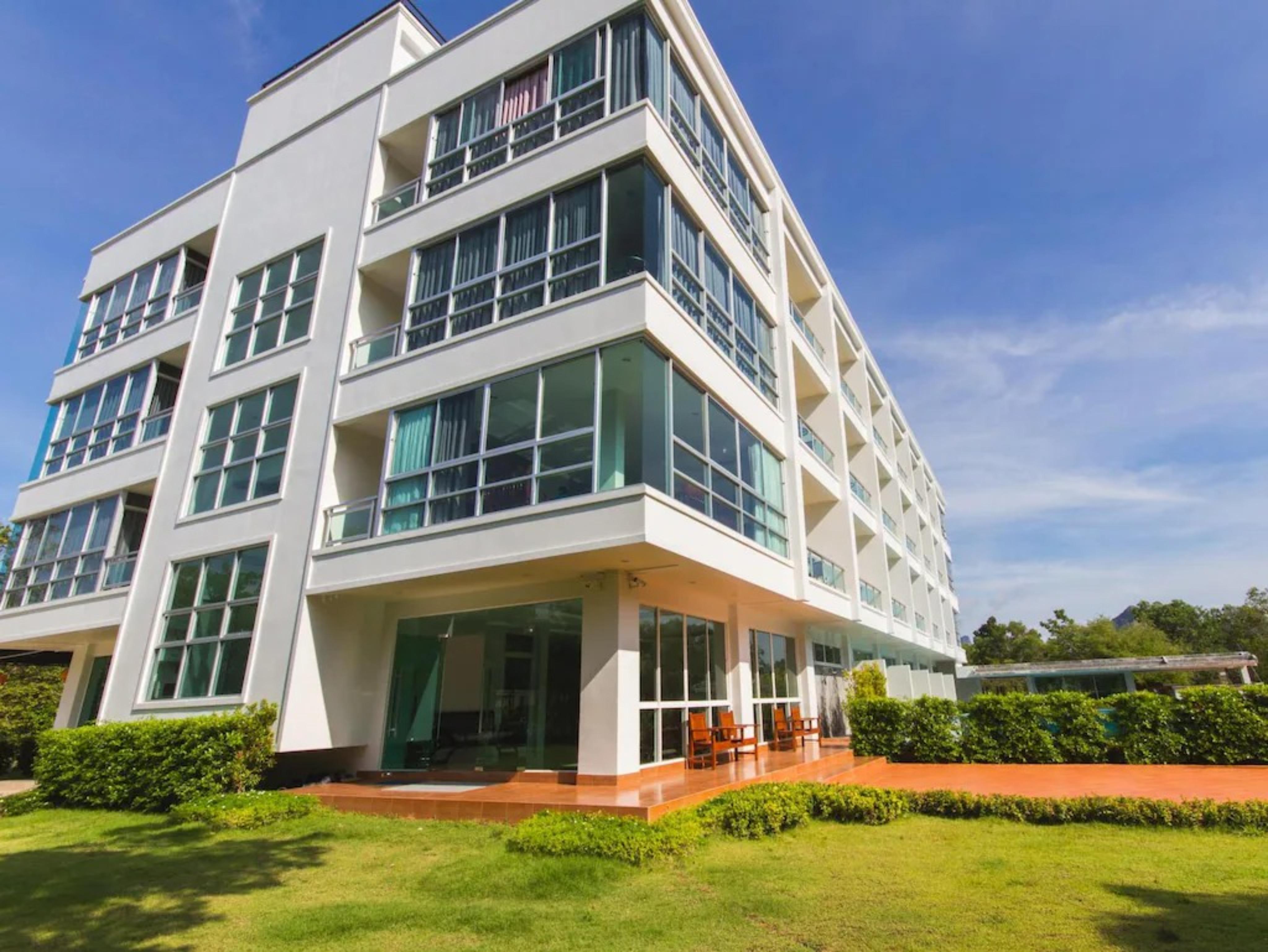 The Pano Hotel & Residence Ao Nang Esterno foto