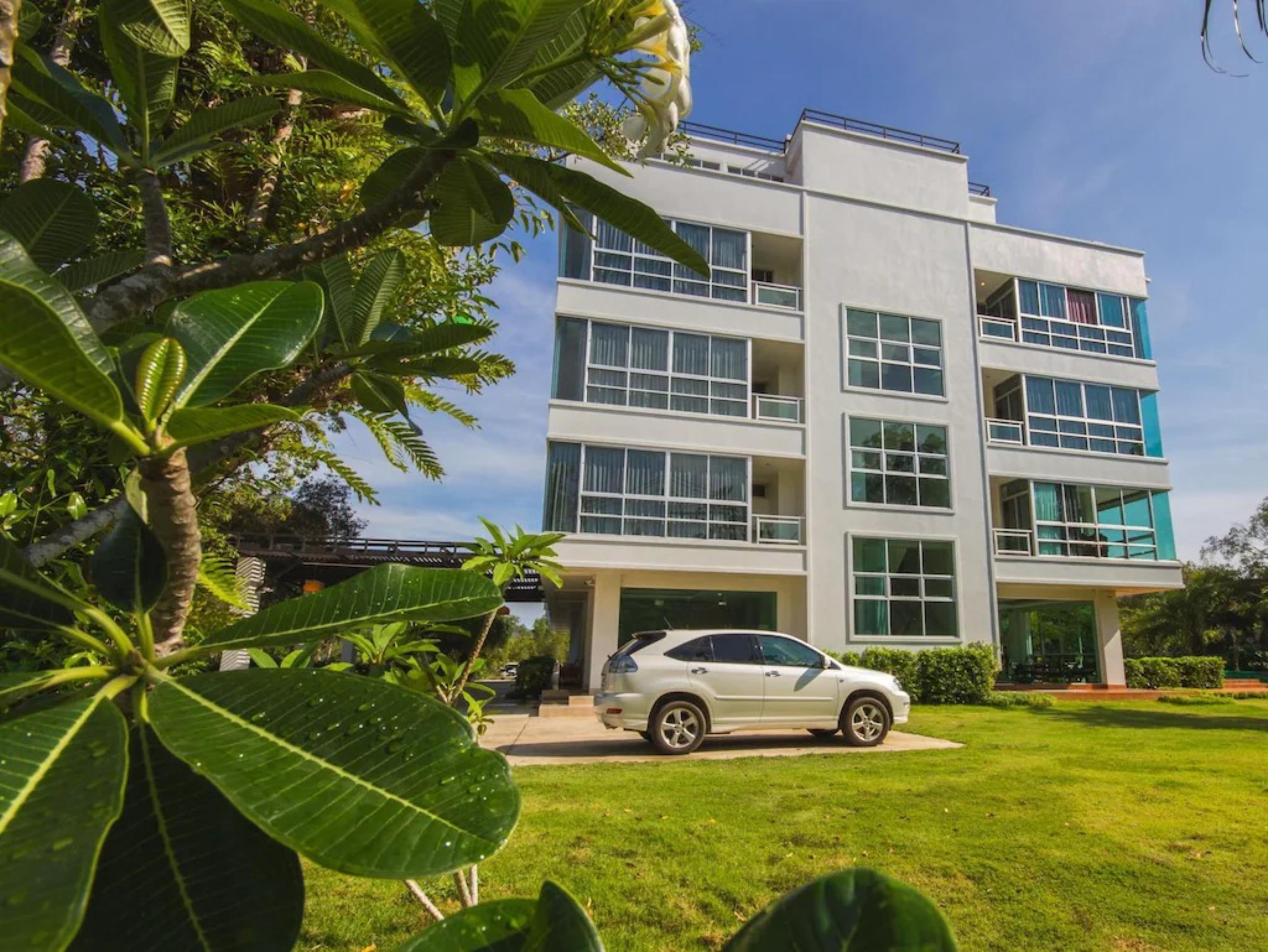 The Pano Hotel & Residence Ao Nang Esterno foto