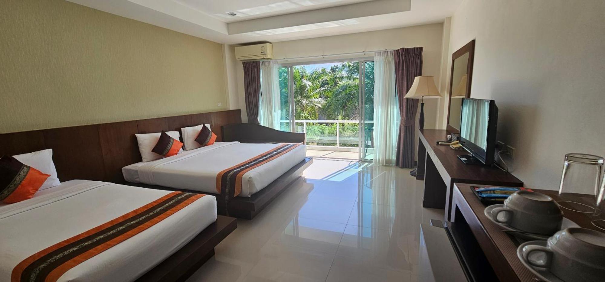 The Pano Hotel & Residence Ao Nang Esterno foto