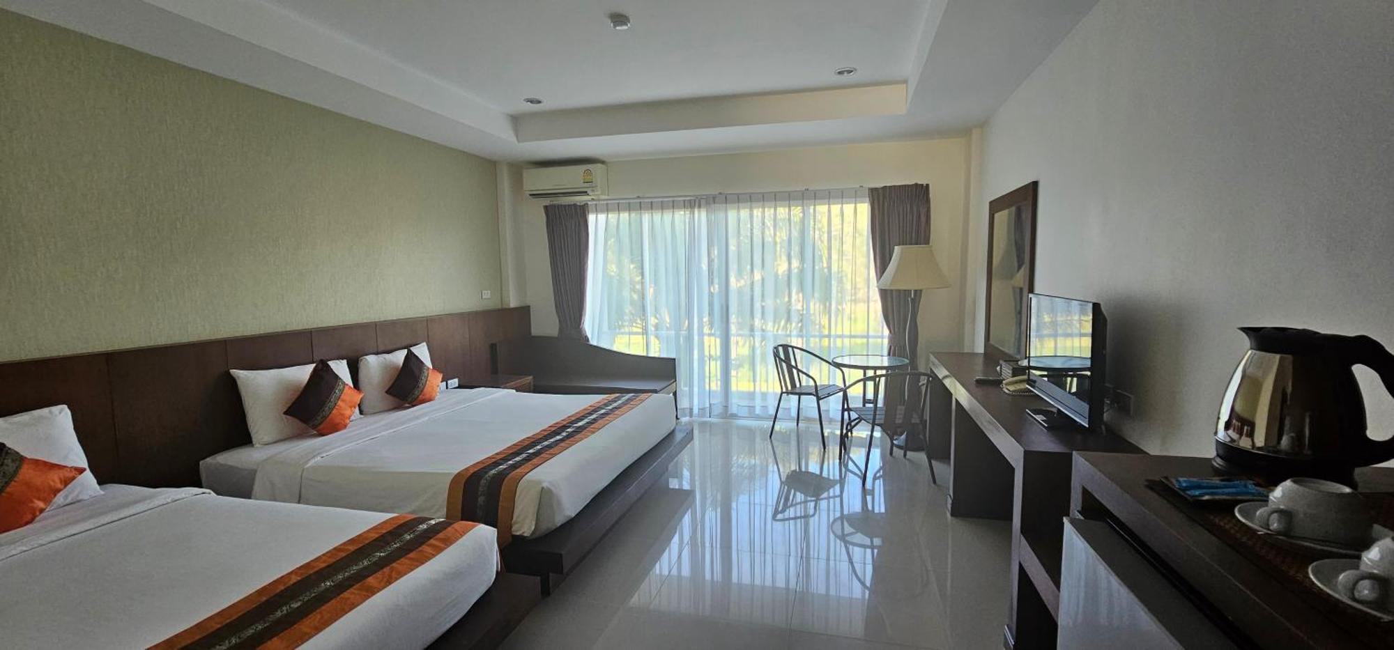 The Pano Hotel & Residence Ao Nang Esterno foto