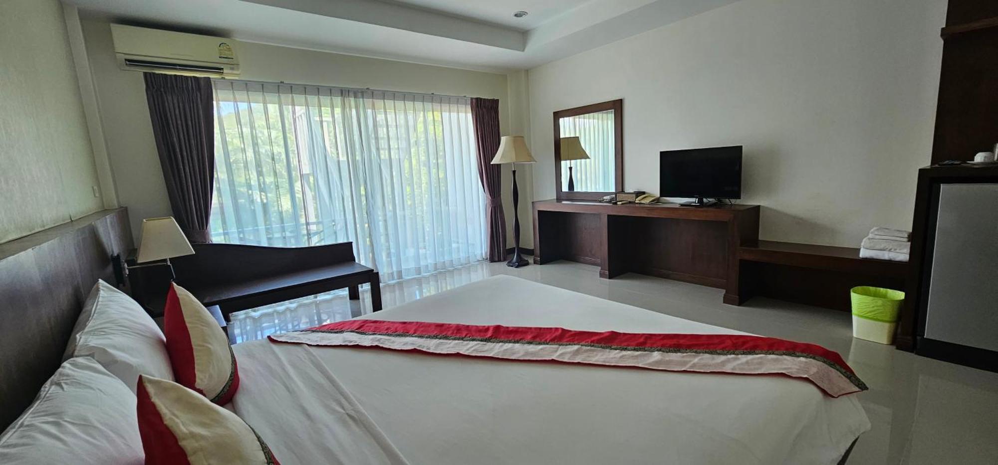 The Pano Hotel & Residence Ao Nang Esterno foto