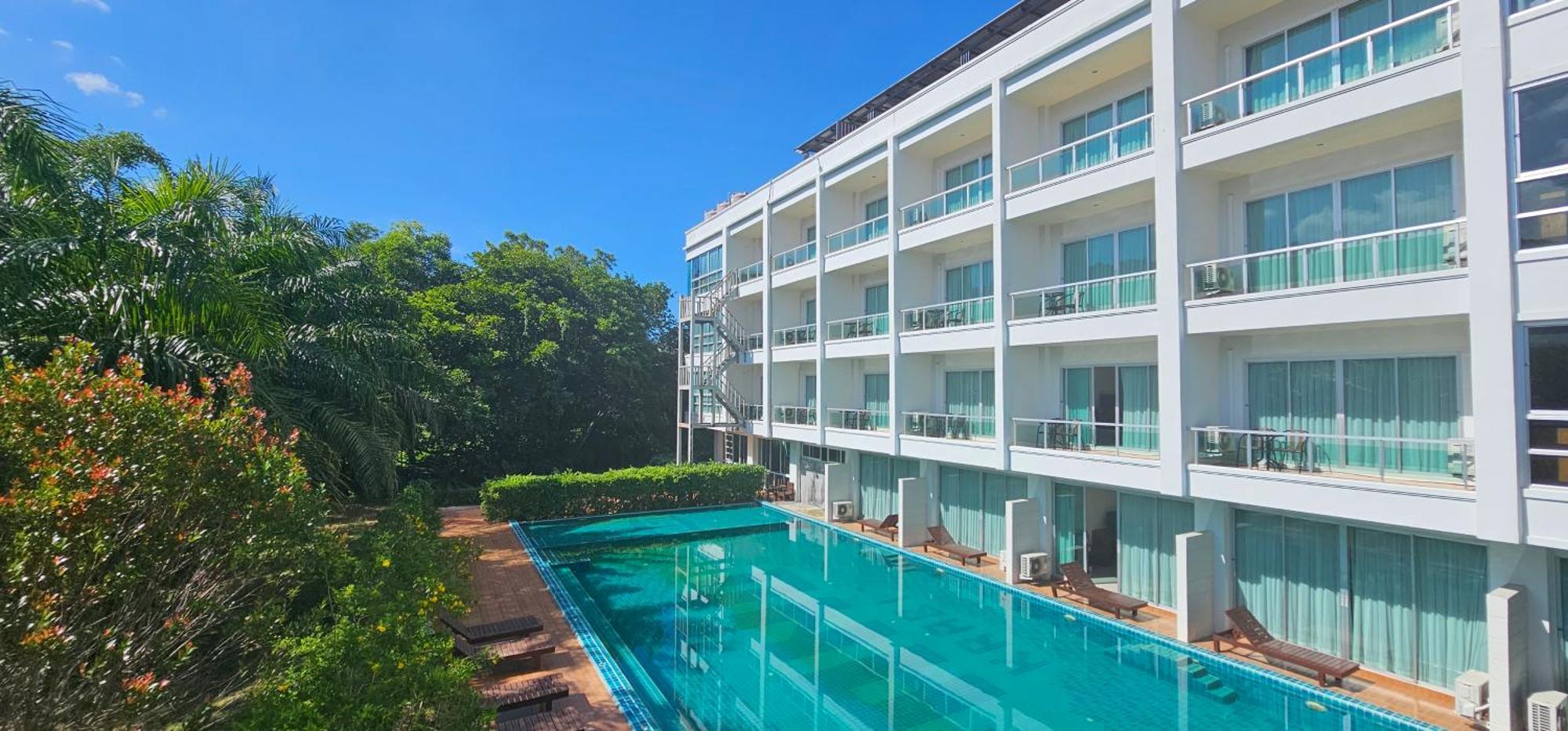 The Pano Hotel & Residence Ao Nang Esterno foto
