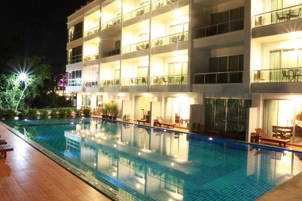 The Pano Hotel & Residence Ao Nang Esterno foto