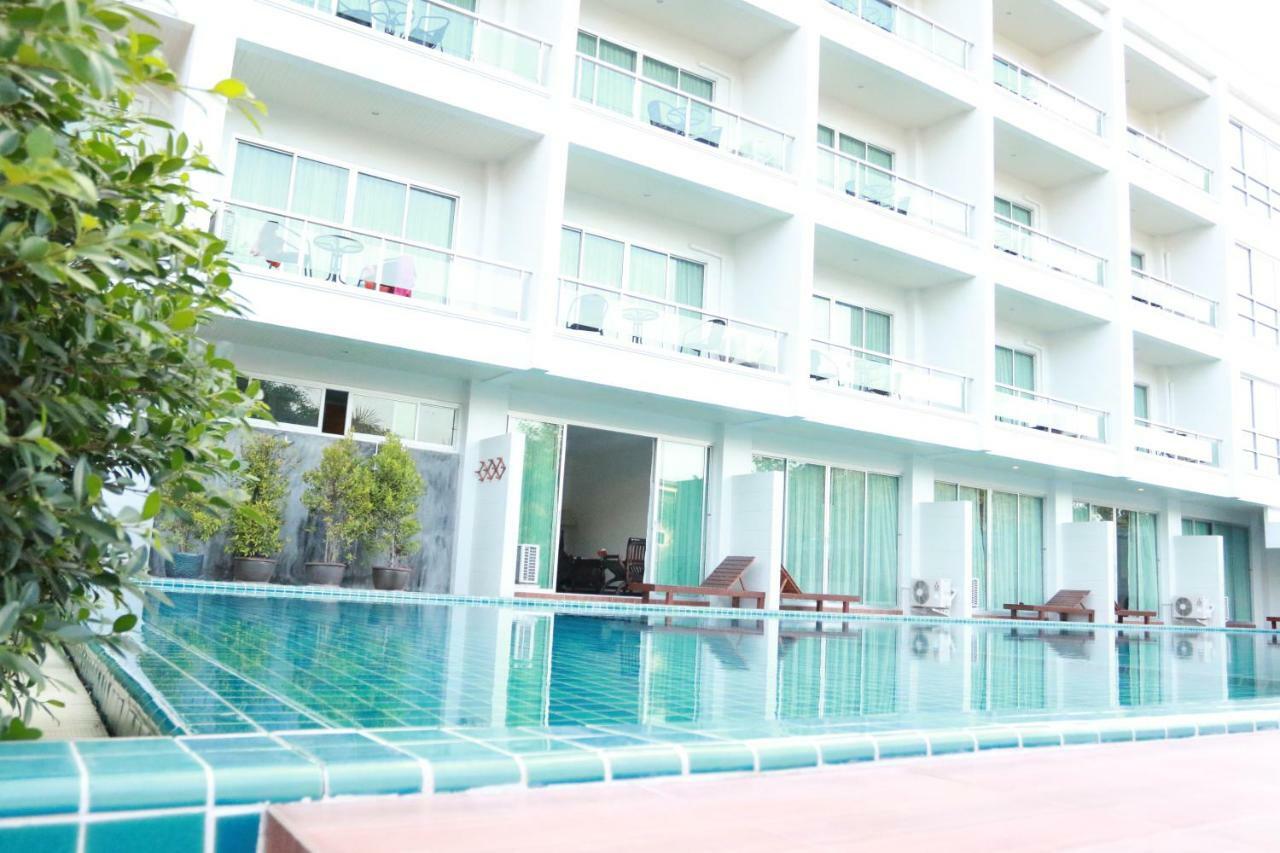 The Pano Hotel & Residence Ao Nang Esterno foto