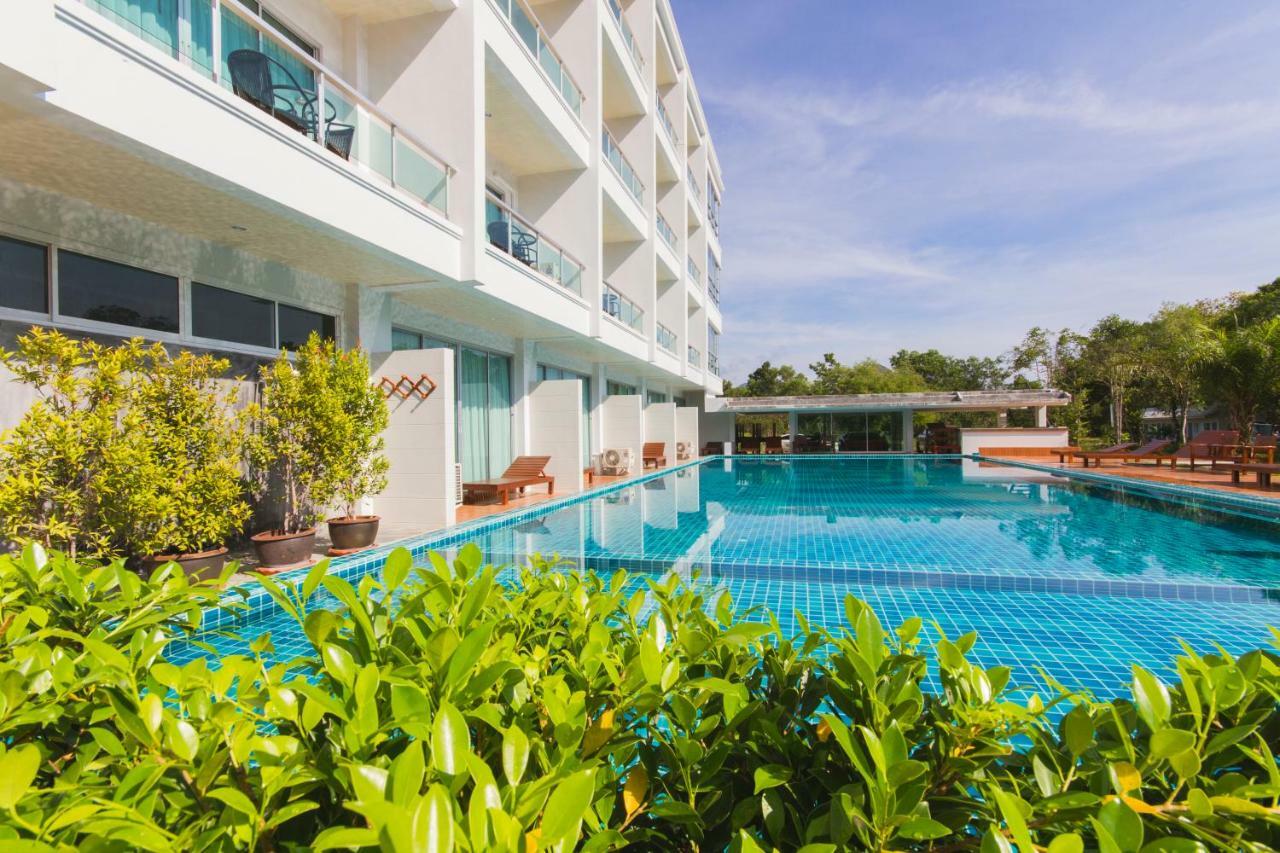 The Pano Hotel & Residence Ao Nang Esterno foto